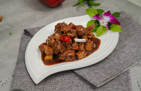 酱香鸡煲外卖煲仔饭成品菜